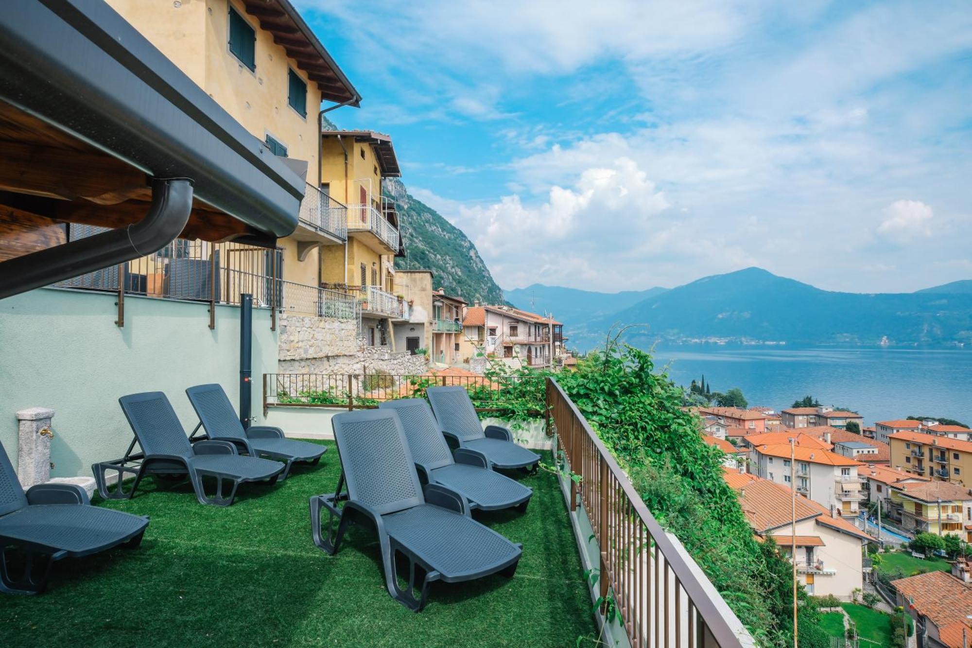 Terrazza Sulle Mura Predore Exterior photo